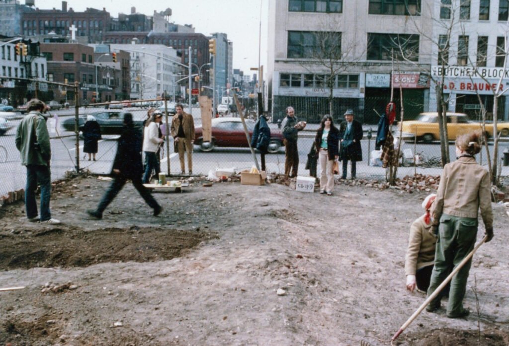 The Green Guerrillas of New York inaugurate Liz Christy garden in the NYC.