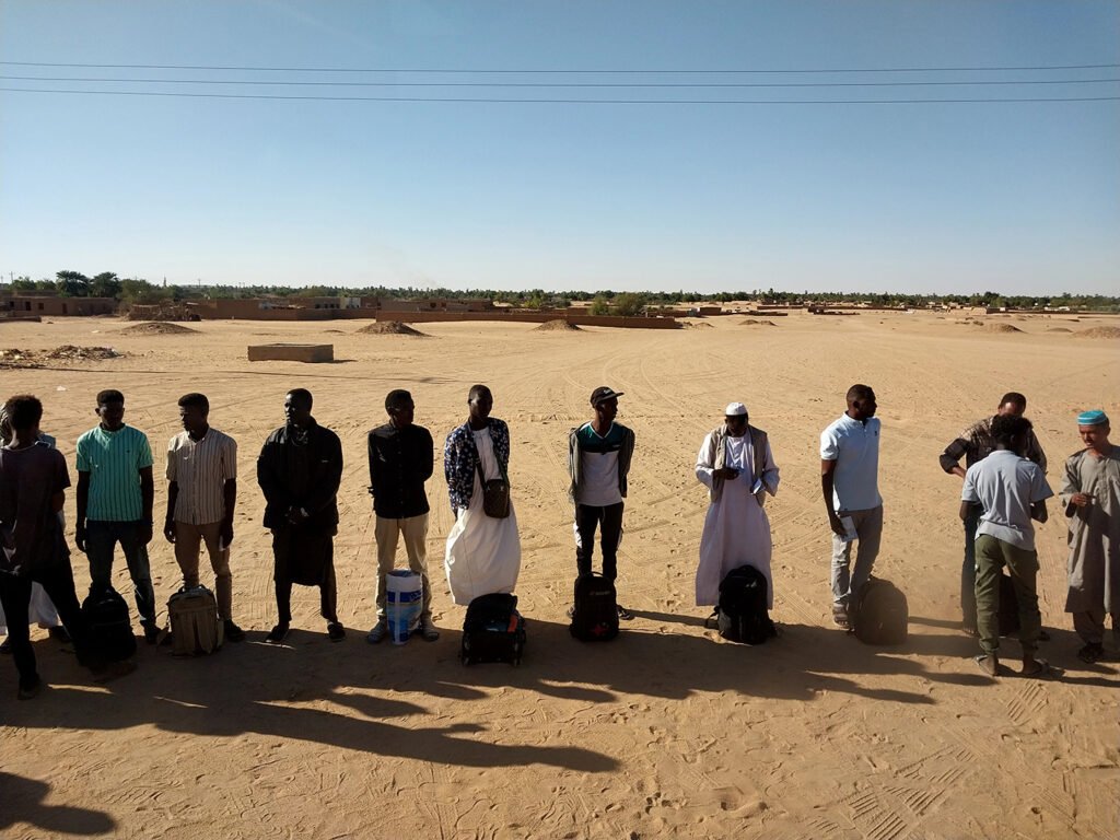 A checkpoint in the northern state from Port Sudan, where officials search men, their luggage, and cell phones for any connections to the Sudanese Rapid Support Forces.