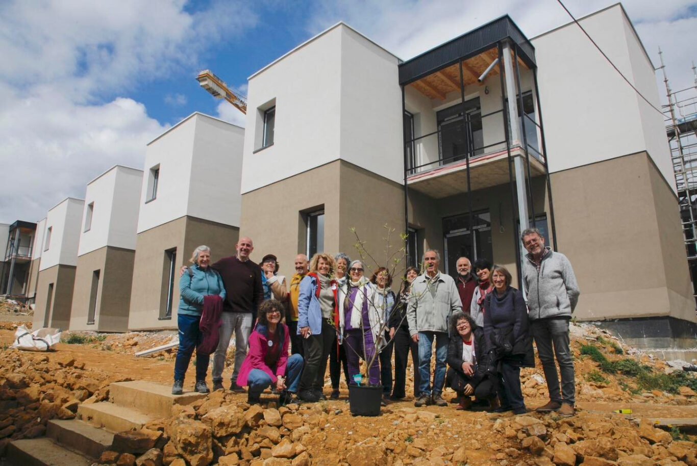 Axuntase Housing Cooperative in the town of Llanera, in Asturias, Spain.