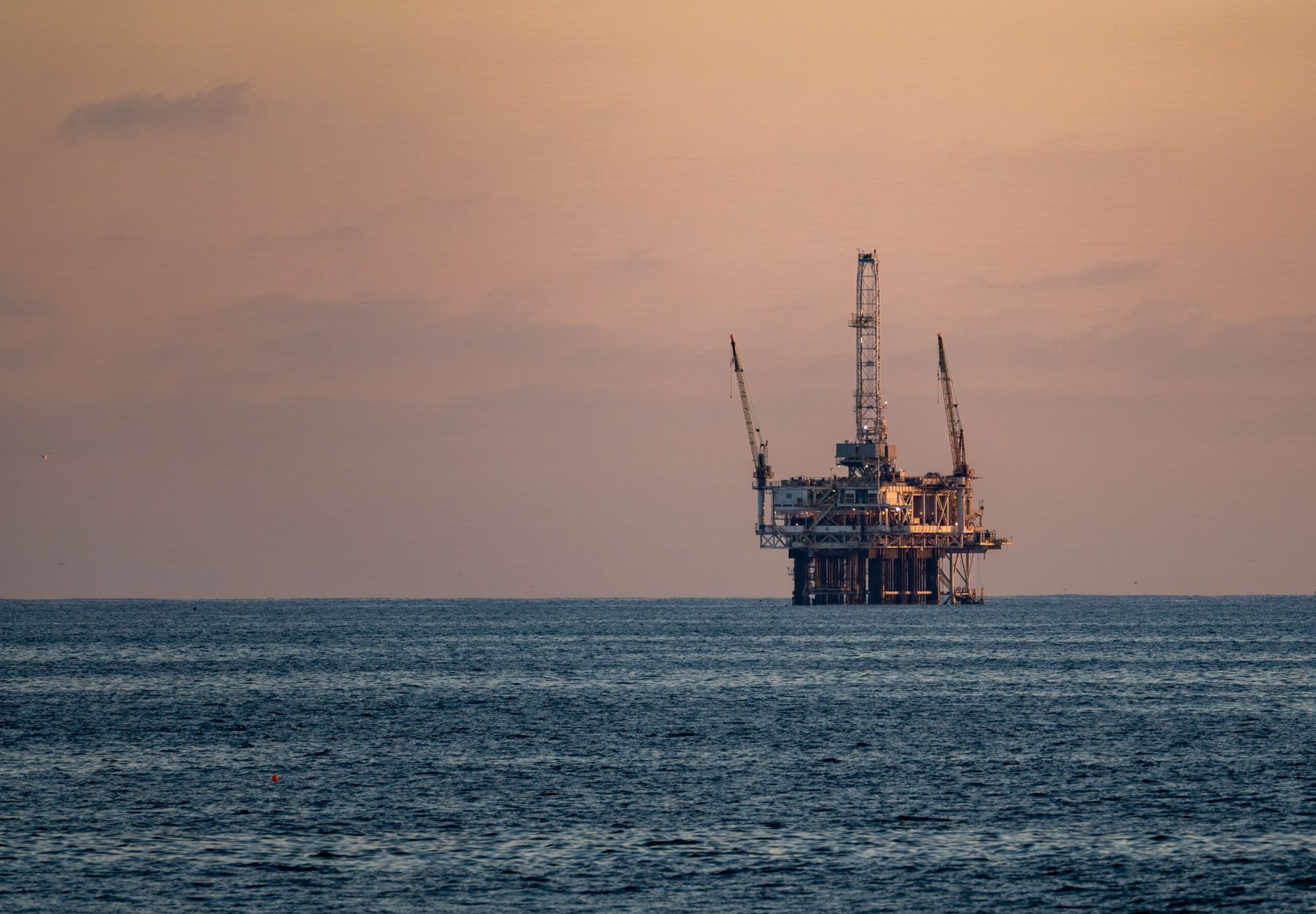 World’s Largest Banks Drive $906B Surge in Fossil Industry